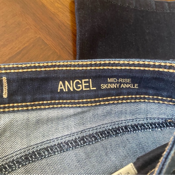 DL1961 Midrise skinny ankle jeans EUC - Picture 7 of 8